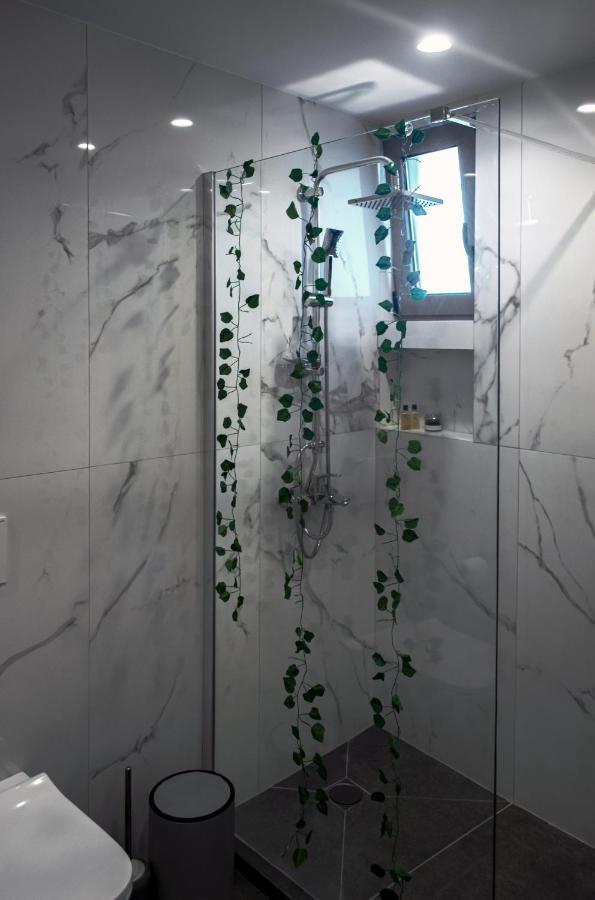 Homey Comfort Apartments Atene Esterno foto